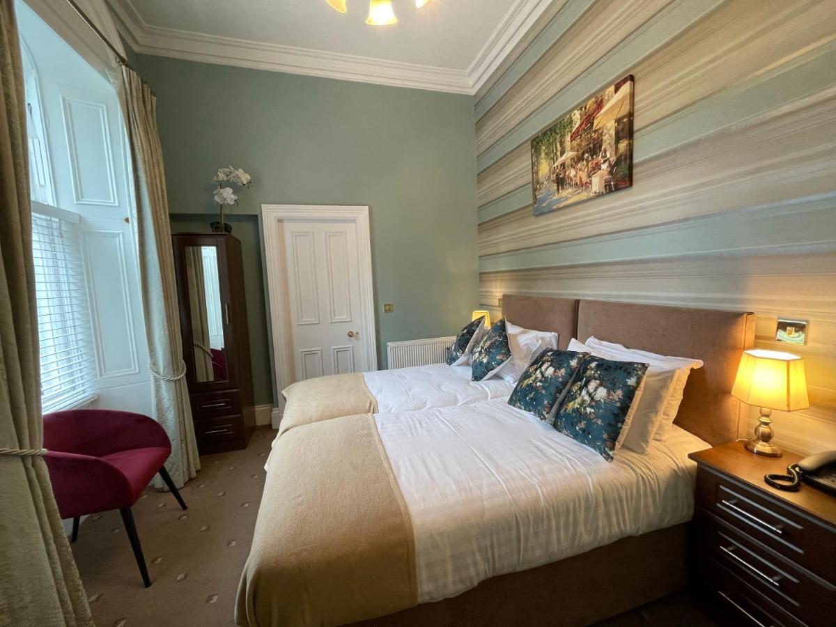 The Haven Hotel Дънмор Ийст Екстериор снимка